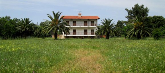 Коммерческая недвижимость с 6 спальнями в Халкидики, Греция № 7240 2