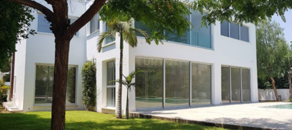 6 bedrooms Villa in Germasogeia, Cyprus No. 3874 3