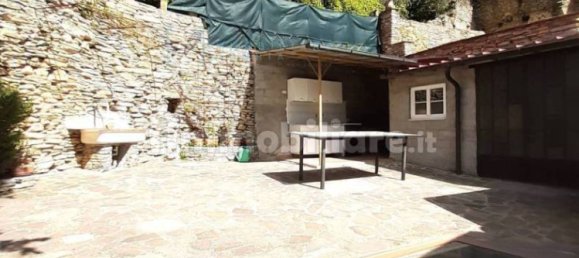 2 bedrooms House in Pieve di Teco, Italy No. 305581 3