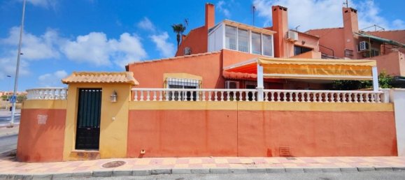 Moradia em banda T3 em Torrevieja, Spain N.º 190747 2