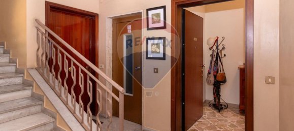 Apartamento T3 em Tremestieri Etneo, Italy N.º 262221 2