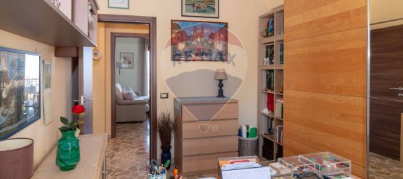 Apartamento T3 em Tremestieri Etneo, Italy N.º 262221 28