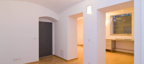 1 Schlafzimmer Gewerbliche Immobilie in München, Germany, Nr. 155804 6