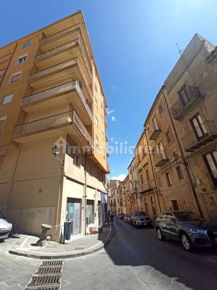 3 غرف نوم شقة في Enna, Italy رقم 351539