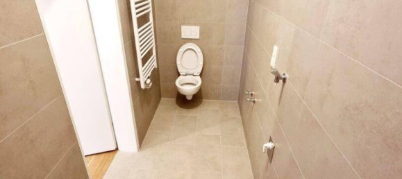 Studio in Vienna, Austria No. 37411 13