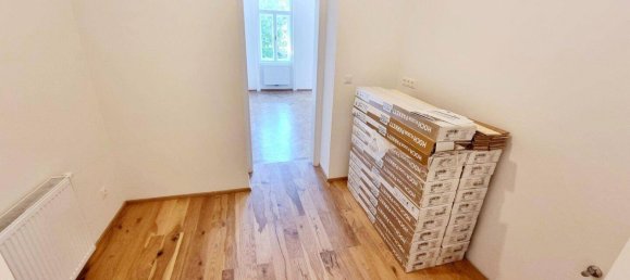 Studio in Vienna, Austria No. 37411 11