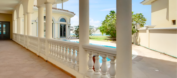 5 bedrooms Villa in Palm Jumeirah, UAE No. 119878 9