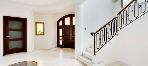 5 bedrooms Villa in Palm Jumeirah, UAE No. 119878 8