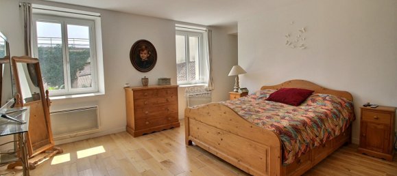 4 bedrooms House in Triel-sur-Seine, France No. 175299 5