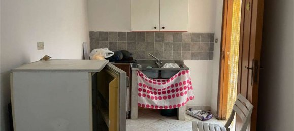 240m² Building in Mondragone, Italy No. 377947 32