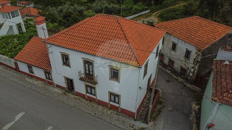 Casa de 8 dormitorios en Castanheira de Pera, Portugal No. 181750