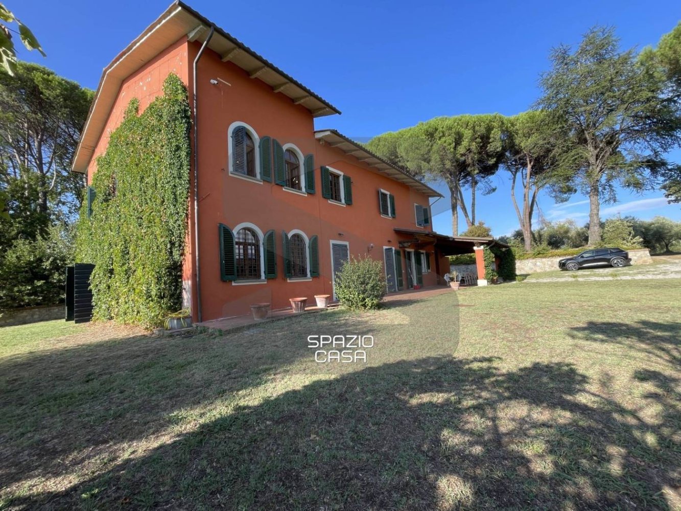 8 bedrooms House in Montecarlo, Italy No. 325604