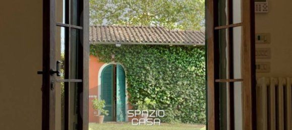 8 bedrooms House in Montecarlo, Italy No. 325604 14