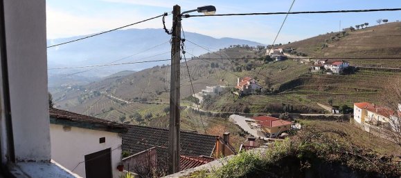 2 bedrooms House in Santa Marta de Penaguiao, Portugal No. 163573 6