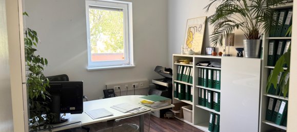 202m² Office in Salzburg, Austria No. 210412 3