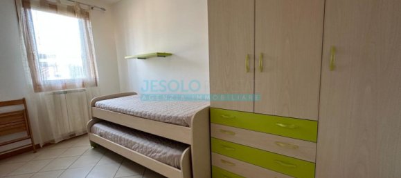 2 rooms Apartment in Jesolo, Italy No. 62168 17