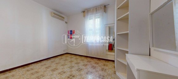 2 bedrooms Apartment in Bologna, Italy No. 328191 10