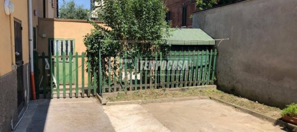 2 bedrooms Apartment in Bologna, Italy No. 328191 4