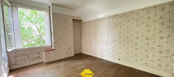 3 bedrooms House in Sully-sur-Loire, France No. 93653 6