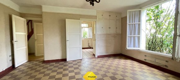 3 bedrooms House in Sully-sur-Loire, France No. 93653 2