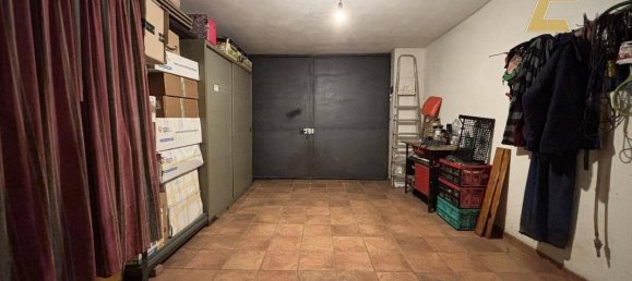 Дом с 5 комнатами в Виллафранка д'Асти, Италия № 177712 4