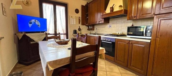 Дом с 5 комнатами в Виллафранка д'Асти, Италия № 177712 21