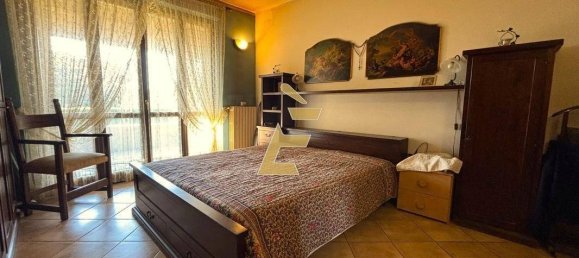 Дом с 5 комнатами в Виллафранка д'Асти, Италия № 177712 24