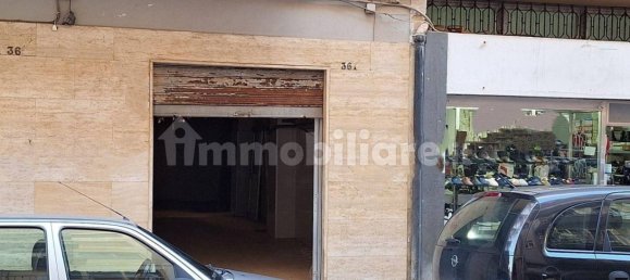 Almacén en Bari, Italy 96 m² No. 313640 2