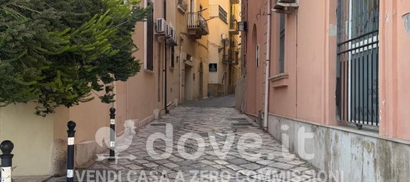 2 chambres Appartement à Taranto, Italy No. 358820 4