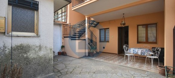 3غرفة منزل في Solto Collina, Italy رقم 87273 7