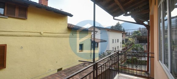 3غرفة منزل في Solto Collina, Italy رقم 87273 27