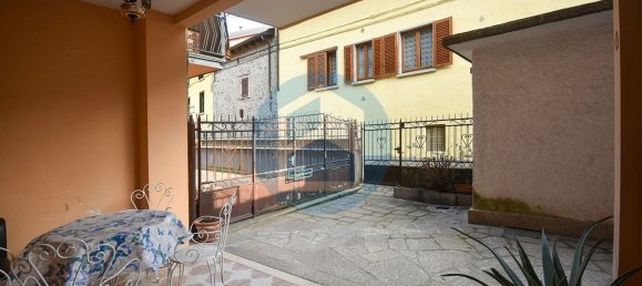 3غرفة منزل في Solto Collina, Italy رقم 87273 8