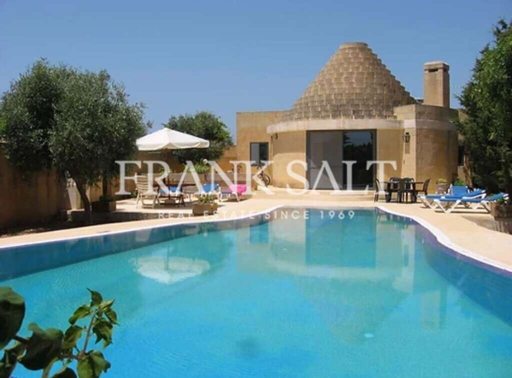 3 غرف نوم بنغالو في Xewkija, Malta رقم 5742