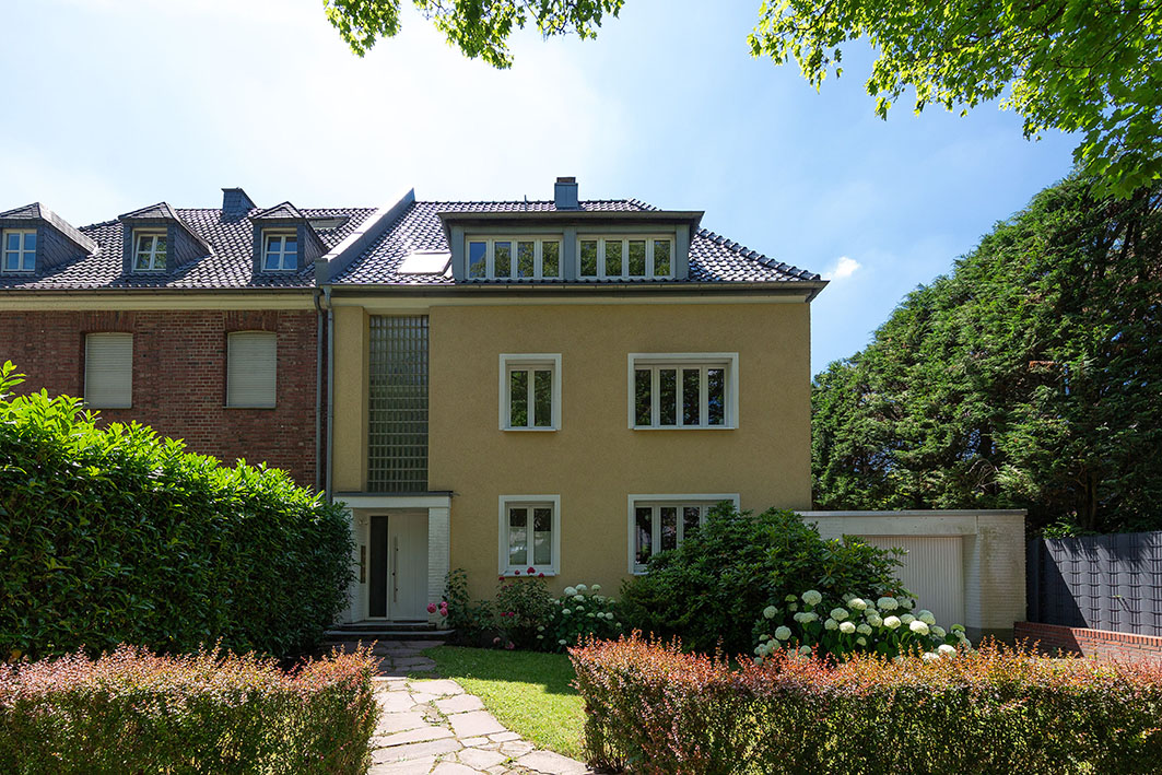 2 bedrooms Duplex in Krefeld, Germany No. 339020