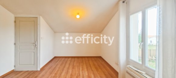 2 Schlafzimmer Haus in Tonnay-Charente, France, Nr. 330167 9