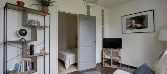 1 bedroom Apartment in Tours, France No. 160511 2