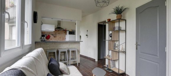 1 bedroom Apartment in Tours, France No. 160511 10