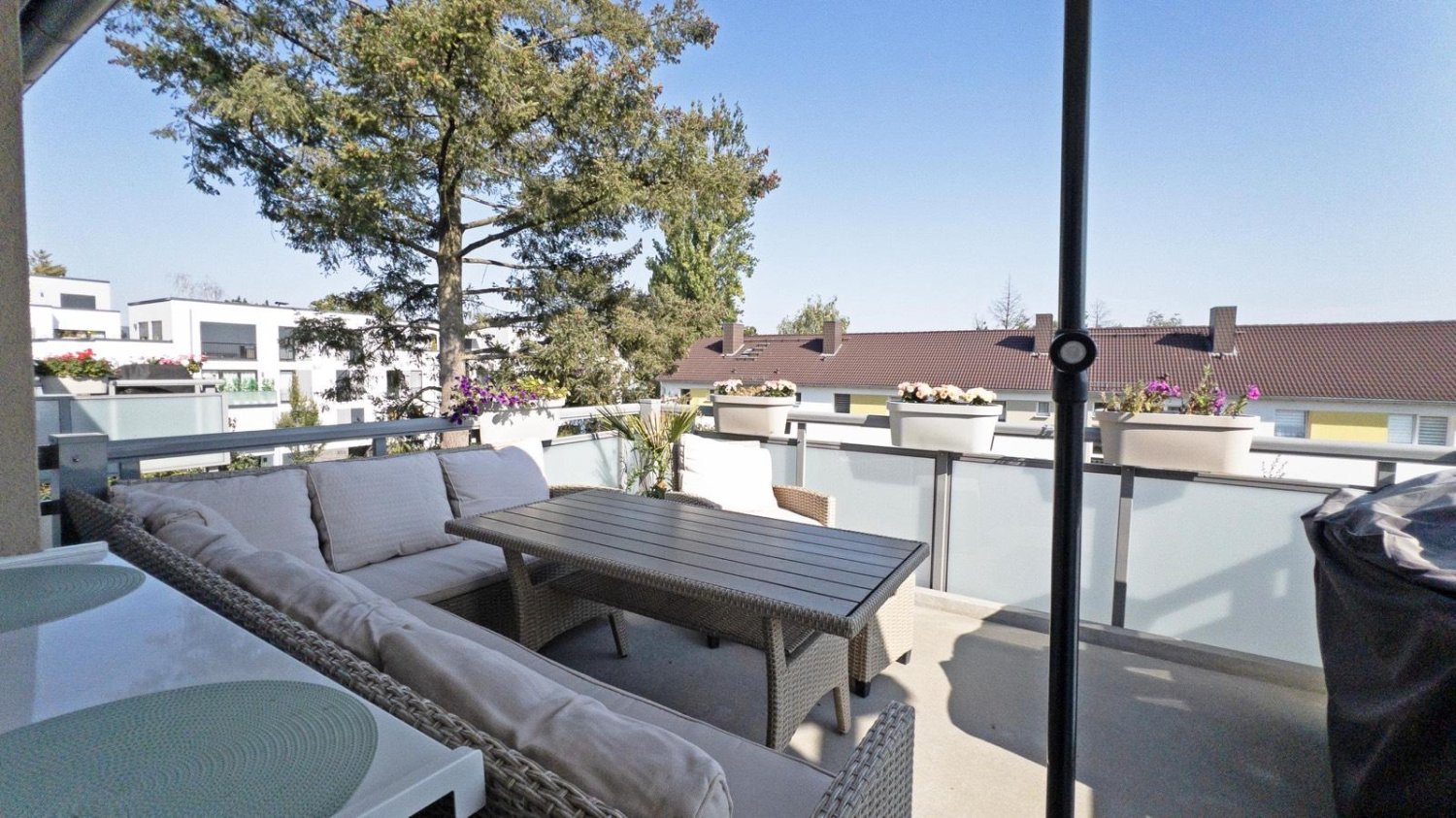 2 bedrooms Apartment in Wiesbaden, Germany No. 289775