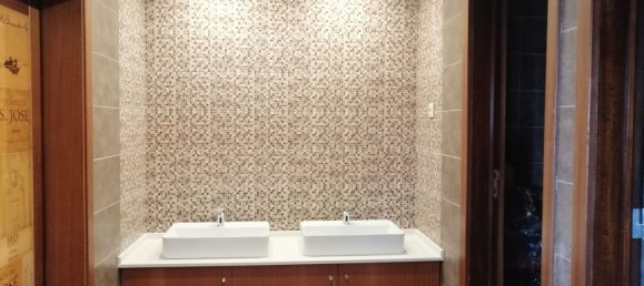 Propiedad comercial en Quarteira, Portugal 480 m² No. 57301 3