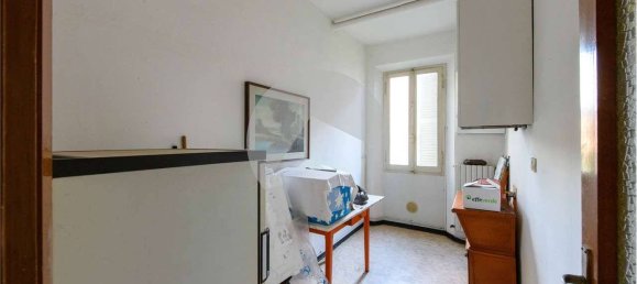 4 bedrooms House in Reggio Emilia, Italy No. 99119 7