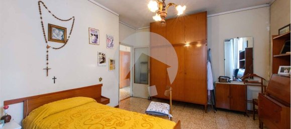 4 bedrooms House in Reggio Emilia, Italy No. 99119 4