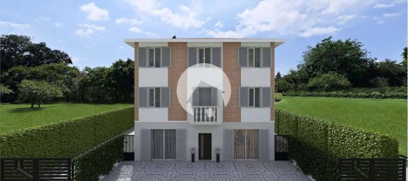 4 bedrooms House in Reggio Emilia, Italy No. 99119 23