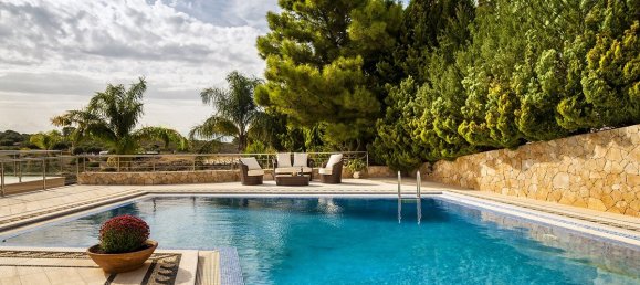 3 bedrooms Villa in Chania, Greece No. 189 3