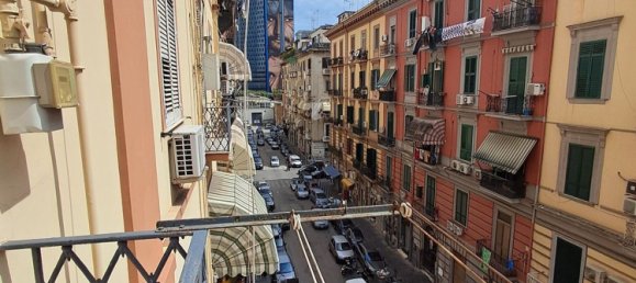 4 bedrooms Apartment in Naples, Italy No. 363853 27