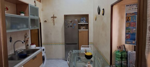 4 bedrooms Apartment in Naples, Italy No. 363853 12