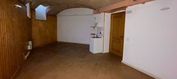 230m² Office in Tortona, Italy No. 68143 14