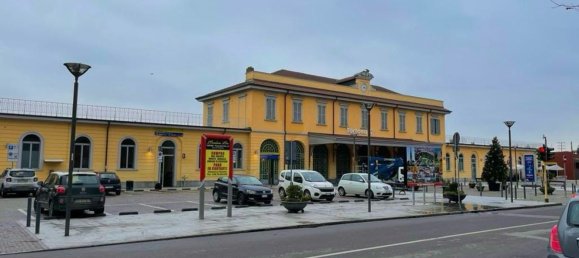 230m² Office in Tortona, Italy No. 68143 22