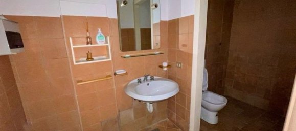 230m² Office in Tortona, Italy No. 68143 16