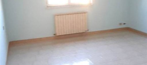 Propiedad comercial de 5 habitaciónes en Poggio Rusco, Italy No. 2644 17