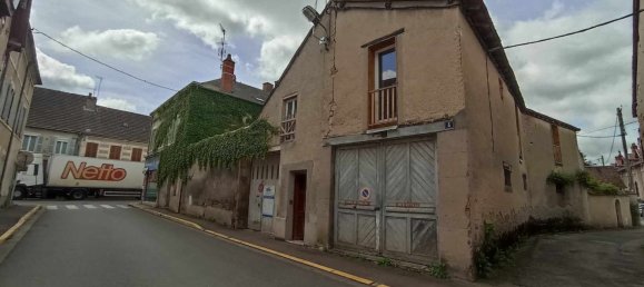 Edifício em La Guerche-sur-l'Aubois, France 215 m² N.º 274119 3